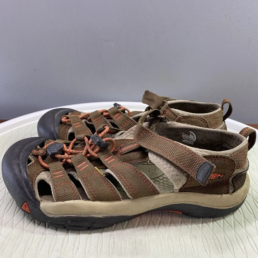 KEEN Water‎ Shoes Sandals H2O Kids Youth Size 5 Brown Orange Fabric